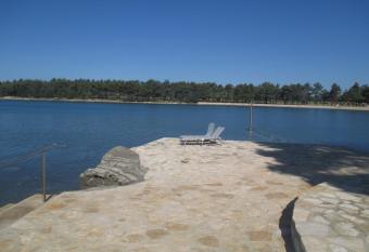 Apartments Skalin allows 18 year olds to book a room