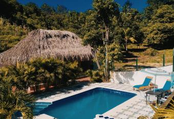 Hostal Recuerdos del Tayrona has Balcony rooms