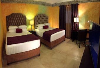 Antigua Inn Hotel allows 18 year olds to book a room