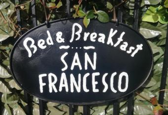 B&B SAN FRANCESCO Pescara Centro allows 18 year olds to book a room