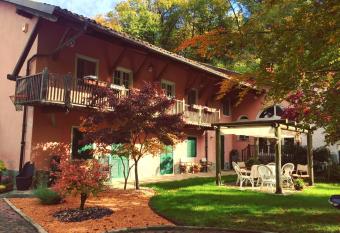 B&B Il Castello del Ghiro RENT E-BIKE has Balcony rooms