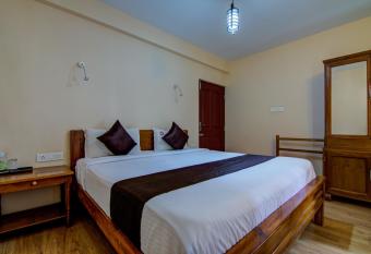 The Abode has Balcony rooms