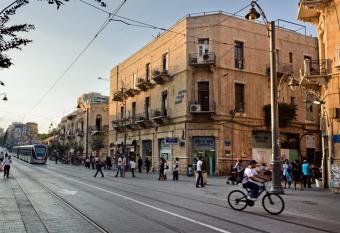 Kaplan Hotel allows 18 year olds to book a room