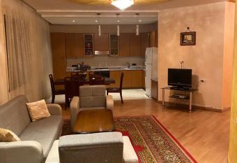 House Abel has Smoking/Balcony rooms