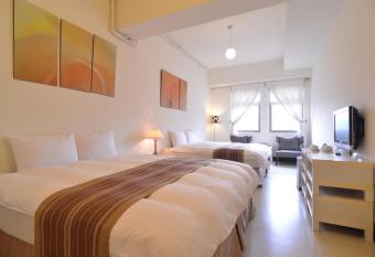 Yago Inn allows 18 year olds to book a room