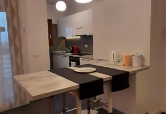 Casa Battisti has Balcony rooms