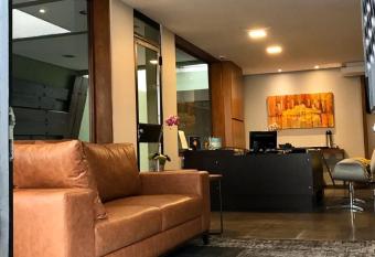 Apart Hotel Garibaldi allows 18 year olds to book a room