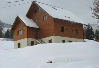 Pensiunea Aries has Balcony rooms