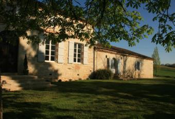 Le Farat Bed & Breakfast allows 18 year olds to book a room