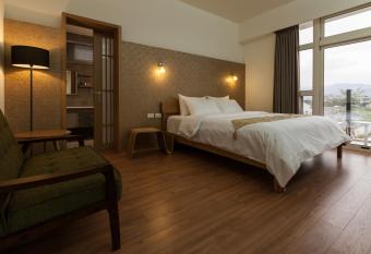 I Leisure B&B has Balcony rooms