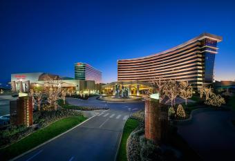 Choctaw Casino Resort - Durant allows 18 year olds to book a room