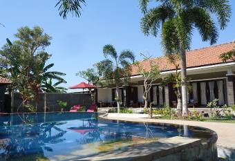 Prabhu Suites has Balcony rooms