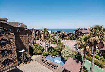 Dyne Resort has Balcony rooms