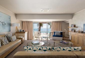 The Bay Hotel allows 18 year olds to book a room