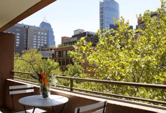 Apartamentos Costanera Centre has Balcony rooms