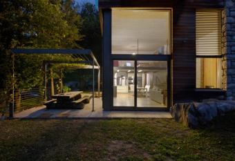 Villa Nel Bosco has Balcony rooms