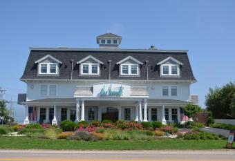 The Break Hotel has Balcony rooms