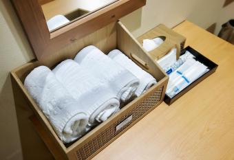 Dome Hotel Geoje has rooms with a private hot tub