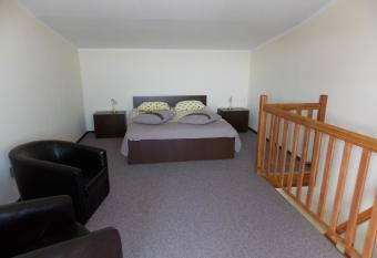 Pensiunea Elisabeta has Balcony rooms