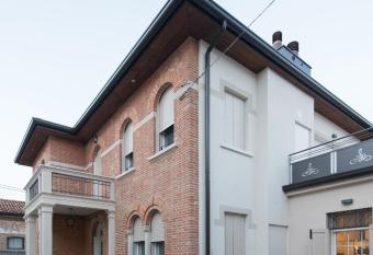 Dafne B&B has Balcony rooms