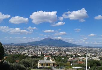 B&B Villa Rosa allows 18 year olds to book a room