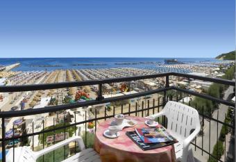 Hotel Alba has Balcony rooms