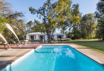 Bloomestate Swellendam allows 18 year olds to book a room