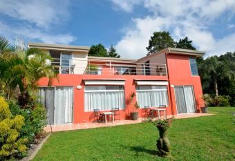Supercostarica has Balcony rooms