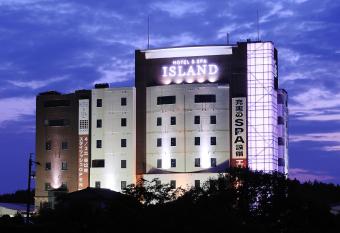 HOTEL & SPA ISLAND (Adult Only) has Smoking/Balcony rooms