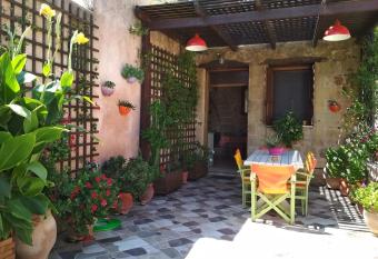 Villa Sofi has Balcony rooms