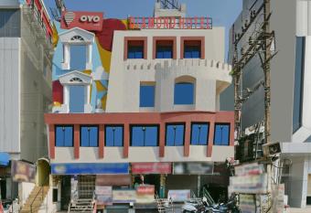 Collection O Hotel Diamond And Residences allows 18 year olds to book a room