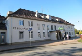 Hotel Stadt Steinheim allows 18 year olds to book a room