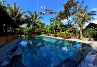 La Paloma Resort has Balcony rooms