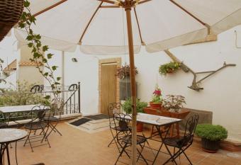 Casa Rural  has Balcony rooms