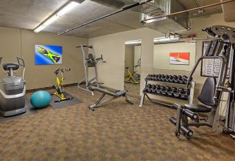 Rocky Mountain Getaway allows 18 year olds to book a room