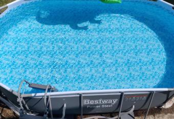 Residencial El Cuartel has Balcony rooms