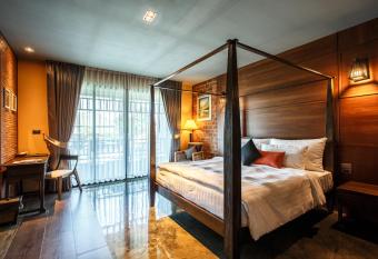 Hotel de l amour SHA PLUS has Balcony rooms