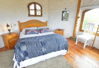 Casa Cuento allows 18 year olds to book a room