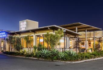 Everton Park Hotel allows 18 year olds to book a room