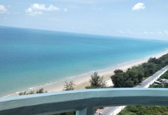 VIP Condochain Rayong has Balcony rooms