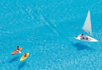 Vive San Alfonso del Mar has Smoking/Balcony rooms