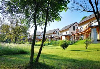 PR`FIK Apartments allows 18 year olds to book a room