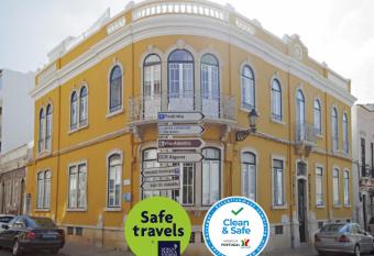Baixa Terrace Hostel allows 18 year olds to book a room
