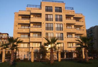 Golden Dunes Primorsko Apartments has Balcony rooms