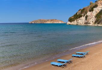 Kastro Kera has Balcony rooms