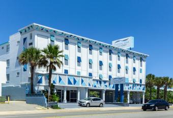 Chateau Mar Beach Resort has Balcony rooms