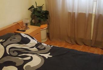 Apartment Valea Azugii has Balcony rooms