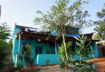 Murali Guesthouse Hampi has Balcony rooms