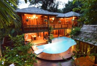 Villa Habeebee allows 18 year olds to book a room