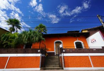 El Arca de Noe allows 18 year olds to book a room